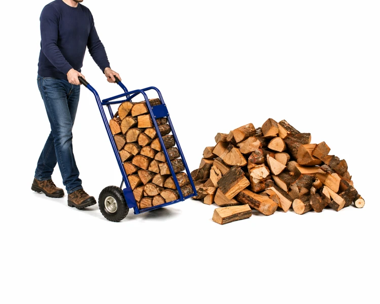 wózek na drewno załadowany drewnem.png